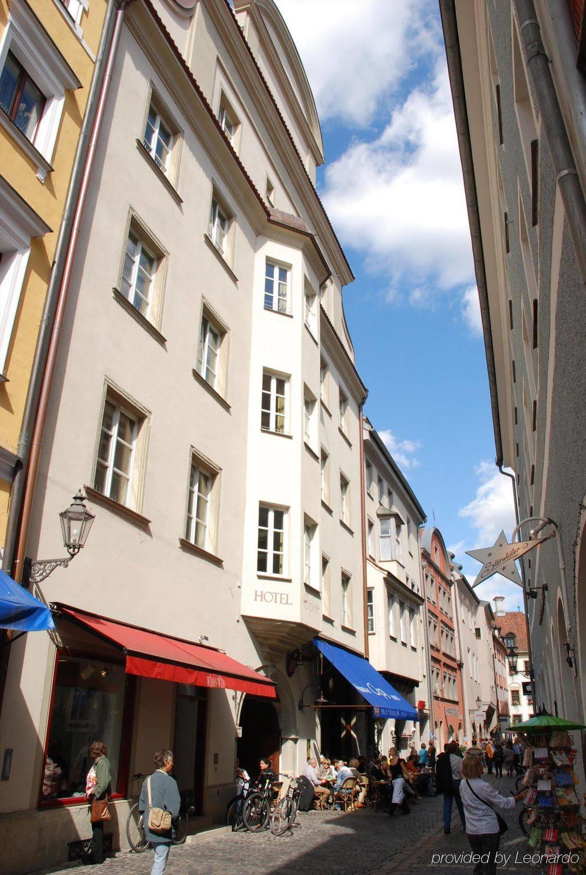 Hotel Orphee - Grosses Haus Regensburg Exterior foto